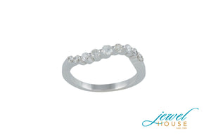 SHARED PRONG CURVED DIAMOND RING IN 14KT WHITE GOLD