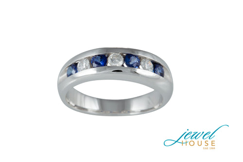CLASSIC ROUND SAPPHIRE AND DIAMONDS MEN'S RING IN 14KT WHITE GOLD